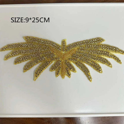 Glimmering Silver Rhinestone Floral Applique: Elegant Fashion Upgrade Accessory - Très Elite