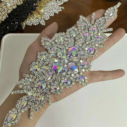 Glimmering Silver Rhinestone Floral Applique: Elegant Fashion Upgrade Accessory - Très Elite