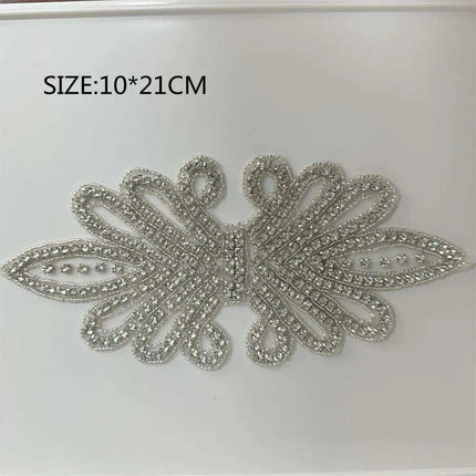 Glimmering Silver Rhinestone Floral Applique: Elegant Fashion Upgrade Accessory - Très Elite