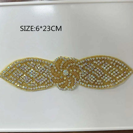 Glimmering Silver Rhinestone Floral Applique: Elegant Fashion Upgrade Accessory - Très Elite