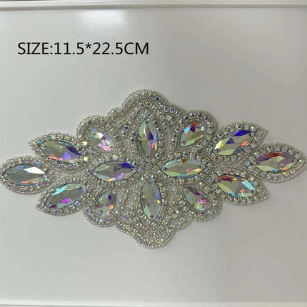 Glimmering Silver Rhinestone Floral Applique: Elegant Fashion Upgrade Accessory - Très Elite