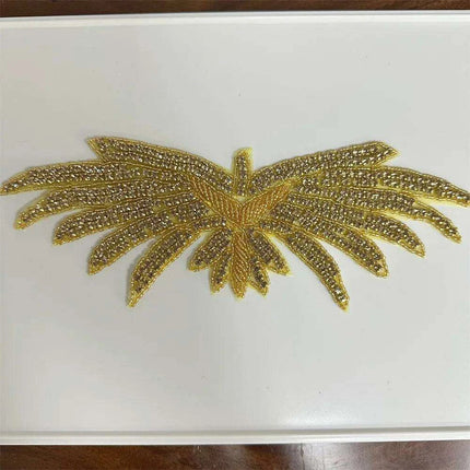 Glimmering Silver Rhinestone Floral Applique: Elegant Fashion Upgrade Accessory - Très Elite