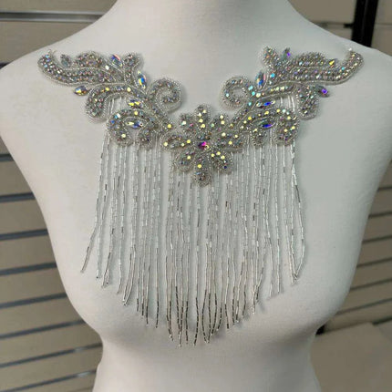 Glimmering Silver Rhinestone Floral Applique: Elegant Fashion Upgrade Accessory - Très Elite