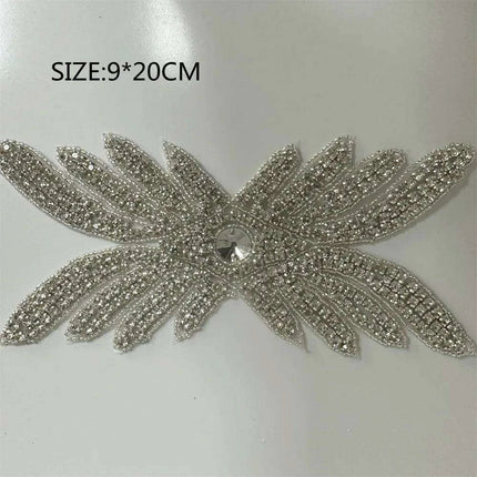 Glimmering Silver Rhinestone Floral Applique: Elegant Fashion Upgrade Accessory - Très Elite