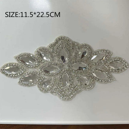 Glimmering Silver Rhinestone Floral Applique: Elegant Fashion Upgrade Accessory - Très Elite