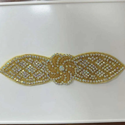 Glimmering Silver Rhinestone Floral Applique: Elegant Fashion Upgrade Accessory - Très Elite