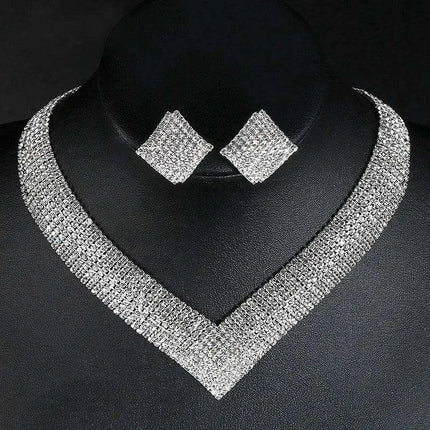Glistening Grace: Stunning Crystal and Rhinestone Wedding Jewelry Set - Très Elite