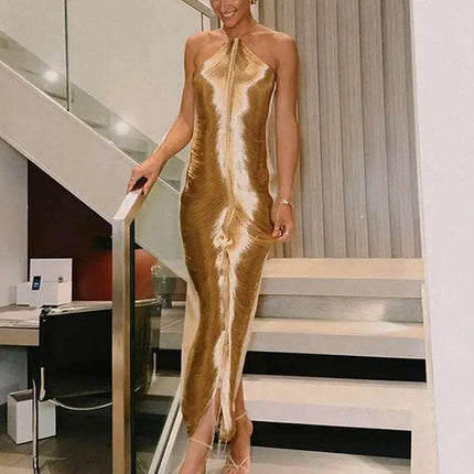 Glistening Metallic Halter Bodycon Mini Dress - Chic Backless Party Ensemble - Très Elite