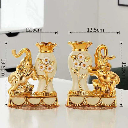Golden Ceramic Vases Set in Opulent Gold Finish - Elevate Your Living Environment - Très Elite