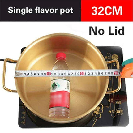 Golden Fusion Copper Soup Pot with Durable Stainless Steel Design - Très Elite