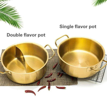 Golden Fusion Copper Soup Pot with Durable Stainless Steel Design - Très Elite