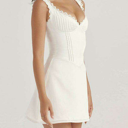 Gorgeous Backless Lace Gown for Timeless Sophistication - Très Elite