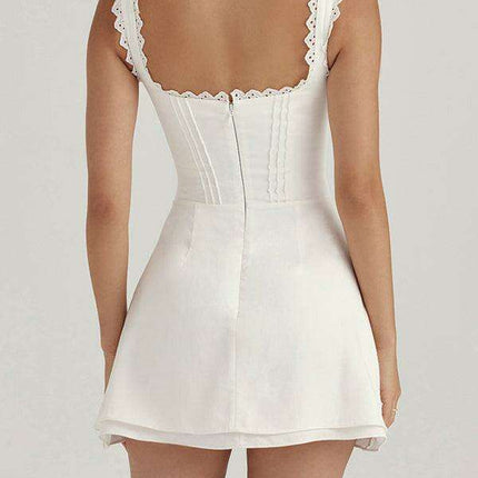 Gorgeous Backless Lace Gown for Timeless Sophistication - Très Elite