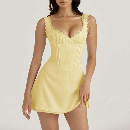 Gorgeous Backless Lace Gown for Timeless Sophistication - Très Elite