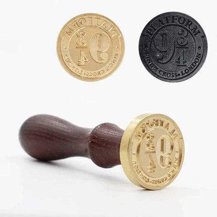 Gryffindor Legacy Wax Seal Kit - Enchanted Letter Writing Collection..