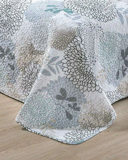 Elegant Floral Cotton Quilt Collection
