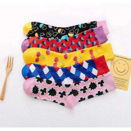 Colorful Tongue Graphic Skateboard Socks for Women - Stylish Fun Addition