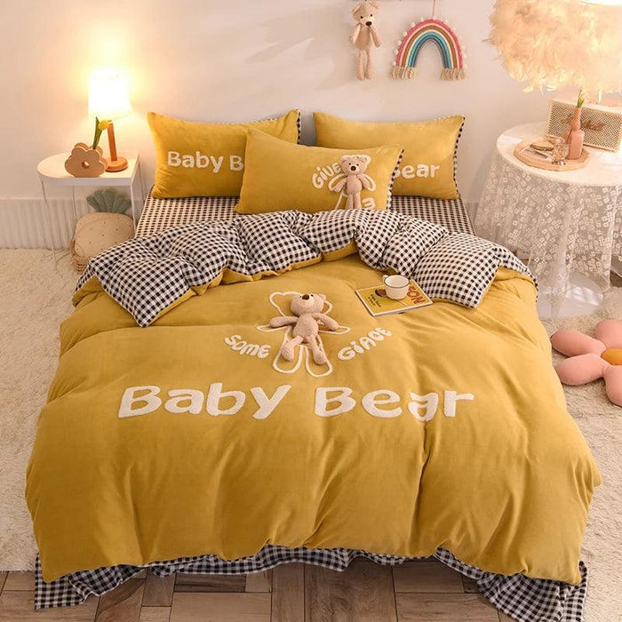Cozy Plush Velvet Flannel Fleece Bedding Set with Adorable Toy Beardecorate - Complete Duvet Cover, Sheet, and Pillowcase Collection for Full, Queen, and King Beds