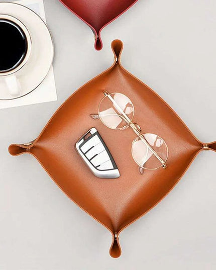 Elegant Leather Catchall Tray for Jewelry and Daily Essentials - Chic Storage Solution