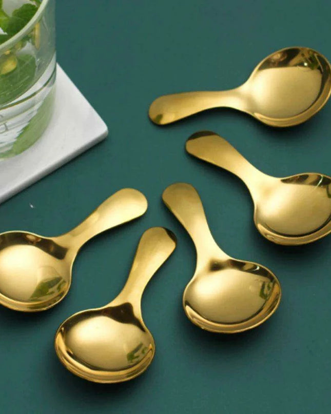 Sleek Stainless Steel Kitchen Scoop: Your Go-To Tool for Home and Adventure