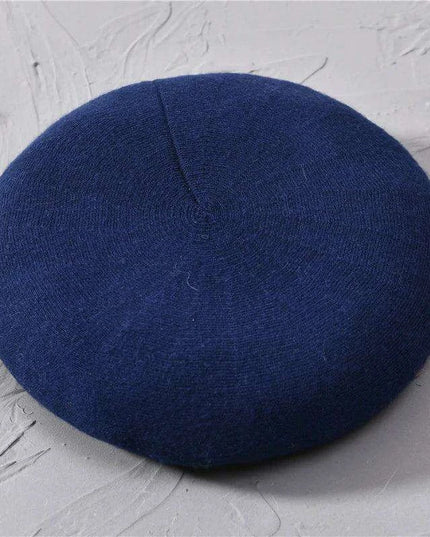 Elegant Cashmere Blend Beret - Trendy Winter Hat for Fashion-Forward Women