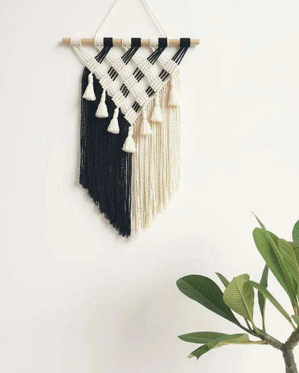 Bohemian Fringed Macrame Tapestry for Creative Home Décor