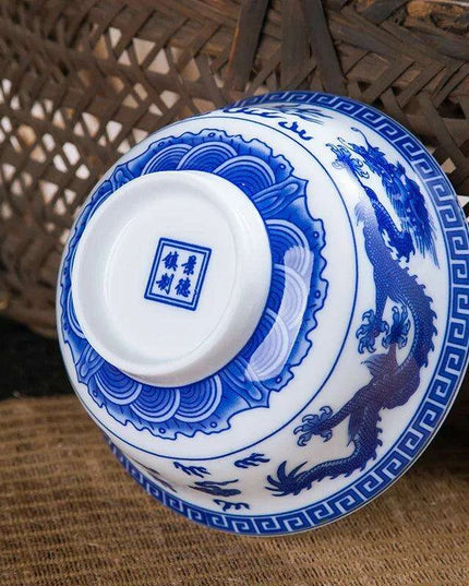 Set of 6 Elegant Blue and White Porcelain Ramen Bowls Featuring Vintage Chinese Dragon Design