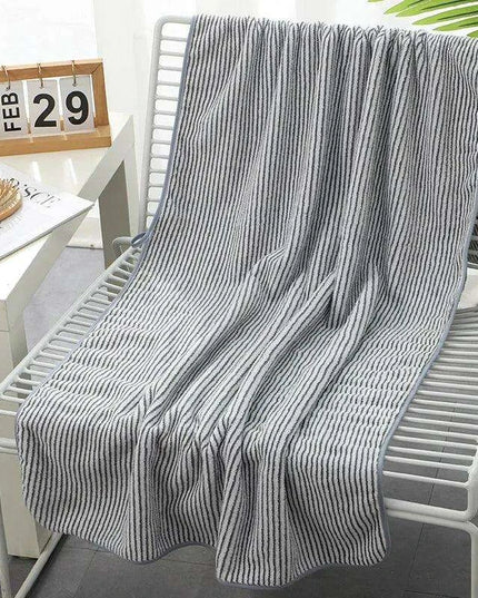 Supreme Comfort Striped Bamboo Coral Fleece Towel Set - Perfect for Bathing and Beaching