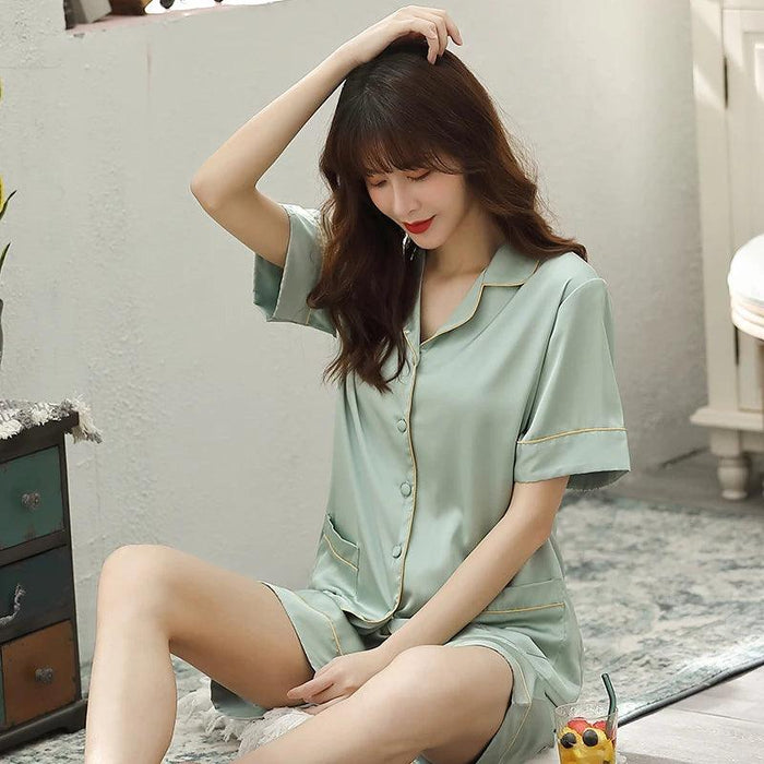 Elegant White Women's Pajama Set - Luxurious 2-Piece Sleepwear Collection