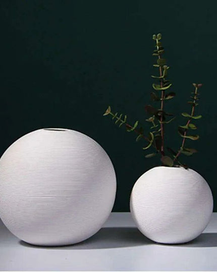 Elegant Ceramic Vase Collection: Elevate Your Space with Timeless Style