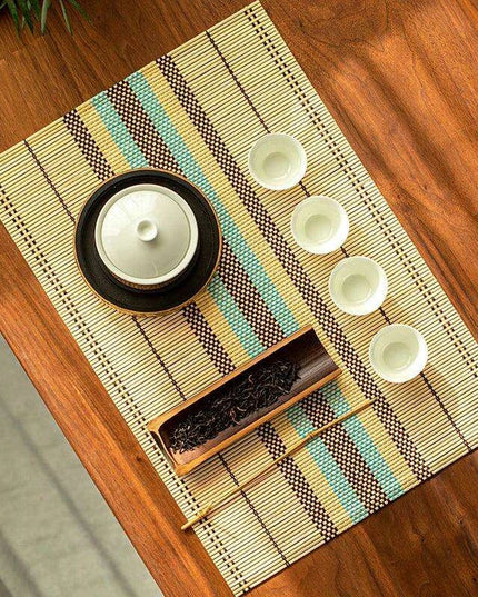 Sustainable Bamboo Dining Set – Elegant, Waterproof, and Heat-Resistant Placemats and Coasters for Every Occasion