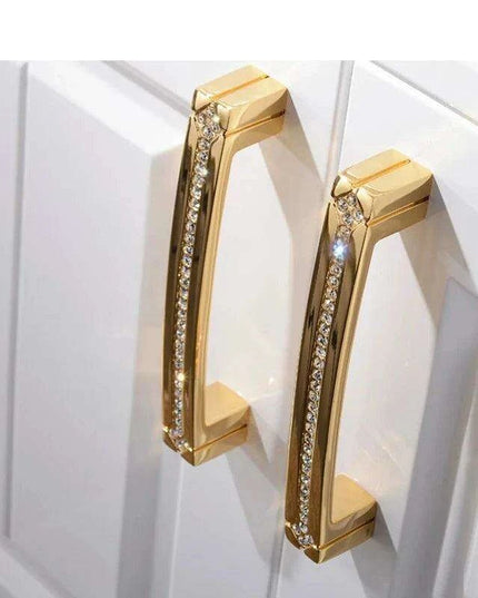 Luxurious Gold and Crystal Cabinet Pulls - Exquisite Design and Lasting Quality
