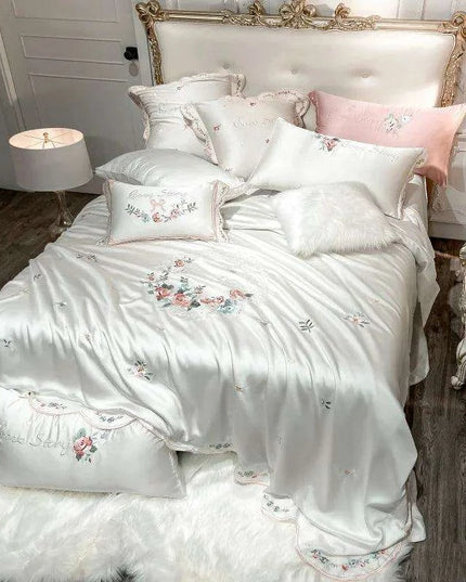 Chic Floral Embroidered Eucalyptus Fiber Bedding Collection - Available in Queen & King Sizes, Includes Duvet Cover, Sheets & Pillowcases