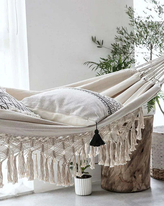 Macrame Dreamscape Deluxe Double Hammock - Your Ultimate Relaxation Escape
