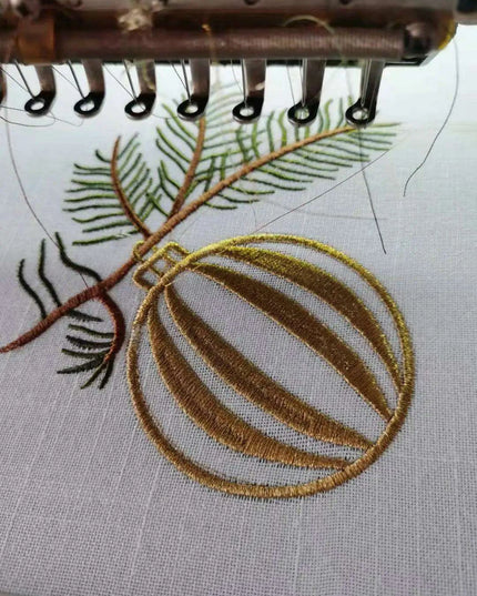 Christmas Elegance Cotton-Linen Dining Ensemble