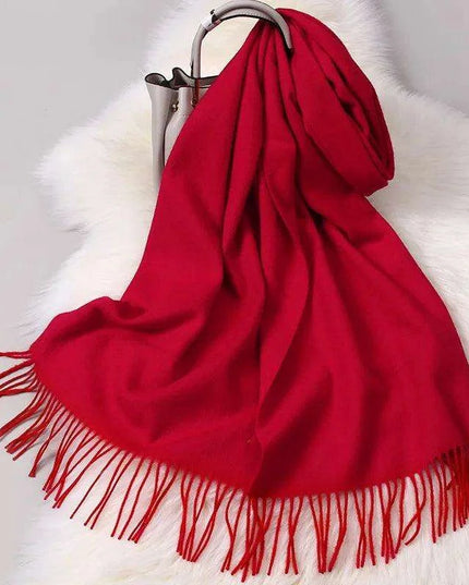 Elegant Tassel-Trimmed Lamb Wool Wrap - Luxe Winter Scarf for Fashionable Warmth