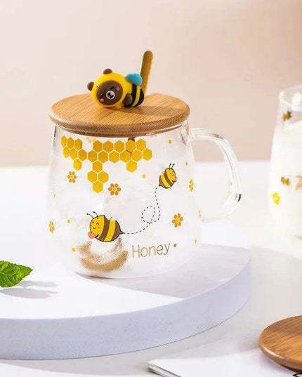 Adorable Bee-Themed Ceramic Cup with Lid – 400ml Whimsical Coffee & Tea Mug for Breakfast and Celebrations