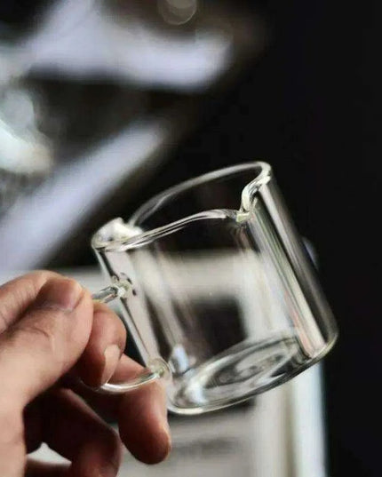 Elegant Japanese-Inspired Borosilicate Glass Serving Pan with Comfortable Handle - Stylish Mini Server for Milk and Sauces