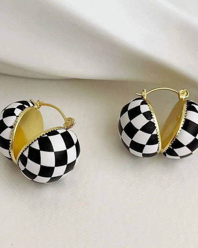 Elegant Monochrome Button Earrings - Korean Fashion-Inspired Jewelry