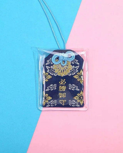 Maneki Neko Good Luck Keychain: A Charming Token of Prosperity