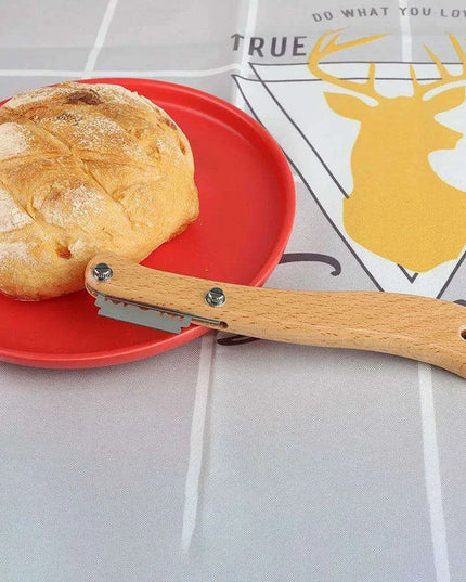 Artisan Bread Mastery Kit: Superior Scoring & Dough Cutting Tools