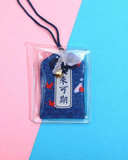 Maneki Neko Good Luck Keychain: A Charming Token of Prosperity