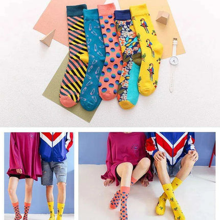 Colorful Tongue Graphic Skateboard Socks for Women - Stylish Fun Addition