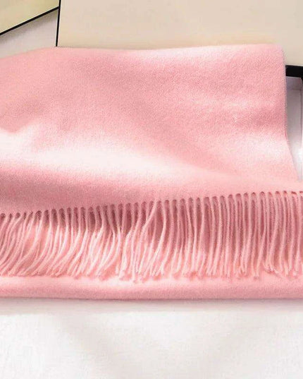 Elegant Tassel-Trimmed Lamb Wool Wrap - Luxe Winter Scarf for Fashionable Warmth