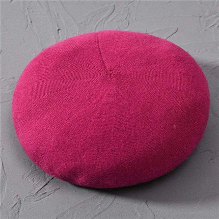 Elegant Cashmere Blend Beret - Trendy Winter Hat for Fashion-Forward Women