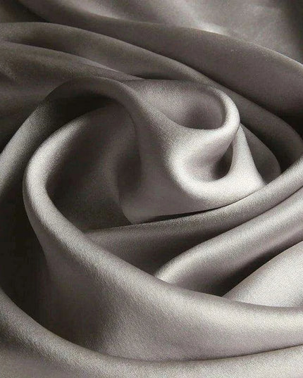 Silk Symphony: Luxurious Women's Scarf for Effortless Elegance