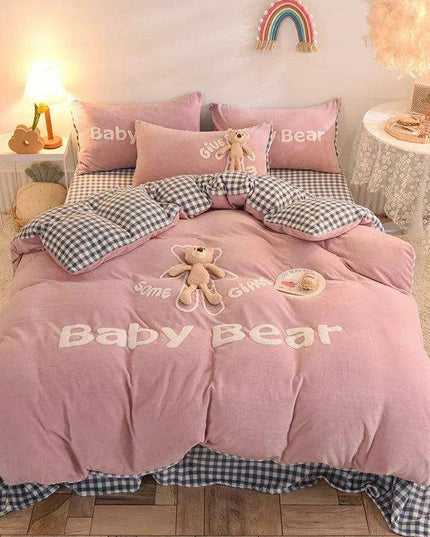 Cozy Plush Velvet Flannel Fleece Bedding Set with Adorable Toy Beardecorate - Complete Duvet Cover, Sheet, and Pillowcase Collection for Full, Queen, and King Beds