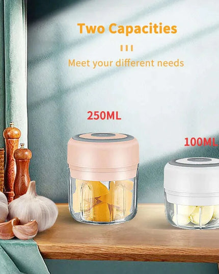 Compact Electric Garlic Chopper with Quick-Slice Technology and Adjustable Capacity