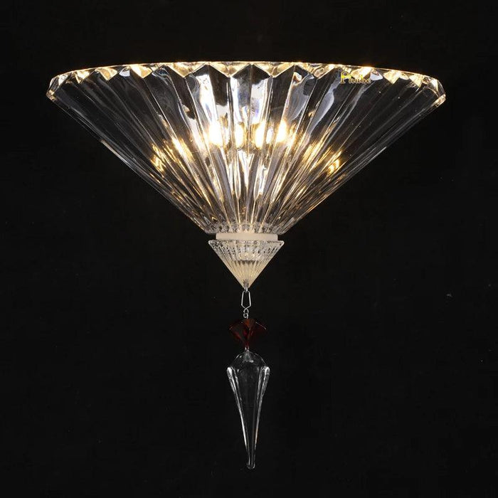 Elegant Crystal Wall Light with Reflective Accent - A Chic Addition for Any Space