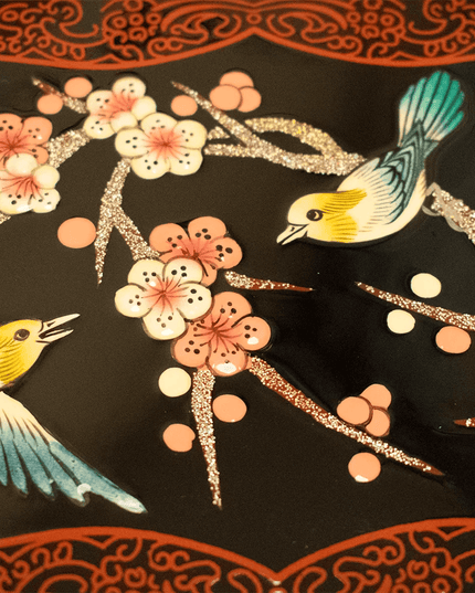 Exquisite Handcrafted Chinese Lacquer Jewelry Box with Mirror - A Beautiful Keepsake for Your Treasures